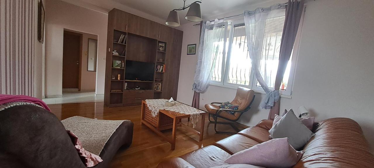 Green Villa Rodna Üsküp Dış mekan fotoğraf
